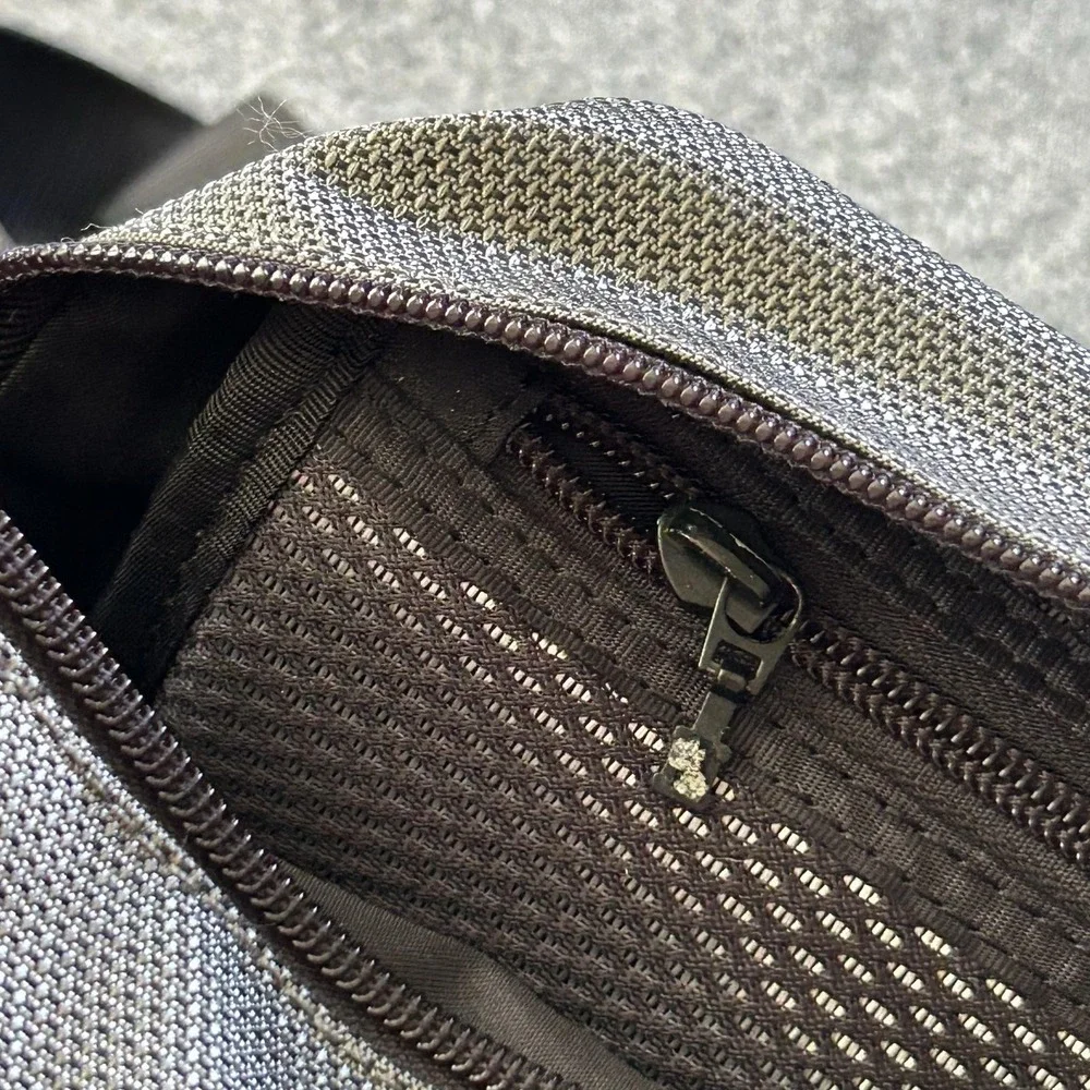 Tumi Messenger Bag  Grey Nylon Laptop Briefcase Men Travel Shoulder Bag